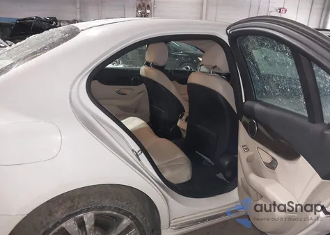 2017 Mercedes-Benz C 300 from USA, damaged, VIN 55SWF4JB0HU219553